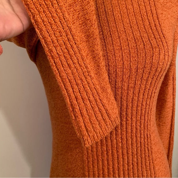 Sundance Knit Turtleneck Burnt Orange Classic Sweater - Picture 5 of 8